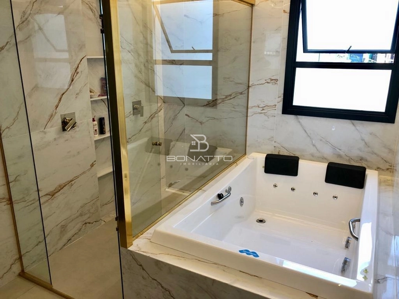 Casa à venda com 5 dormitórios beira lago: 32ª foto da galeria de imagens do imóvel
