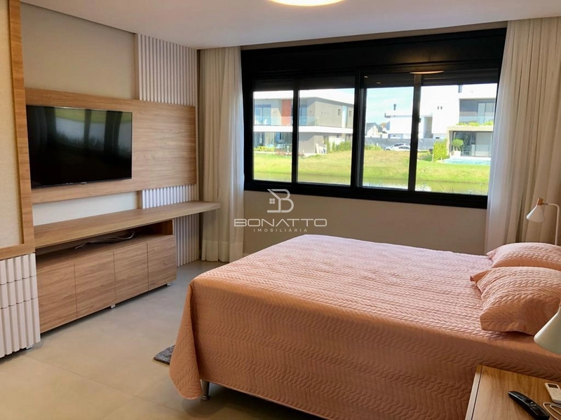 Casa à venda com 5 dormitórios beira lago: 26ª foto da galeria de imagens do imóvel