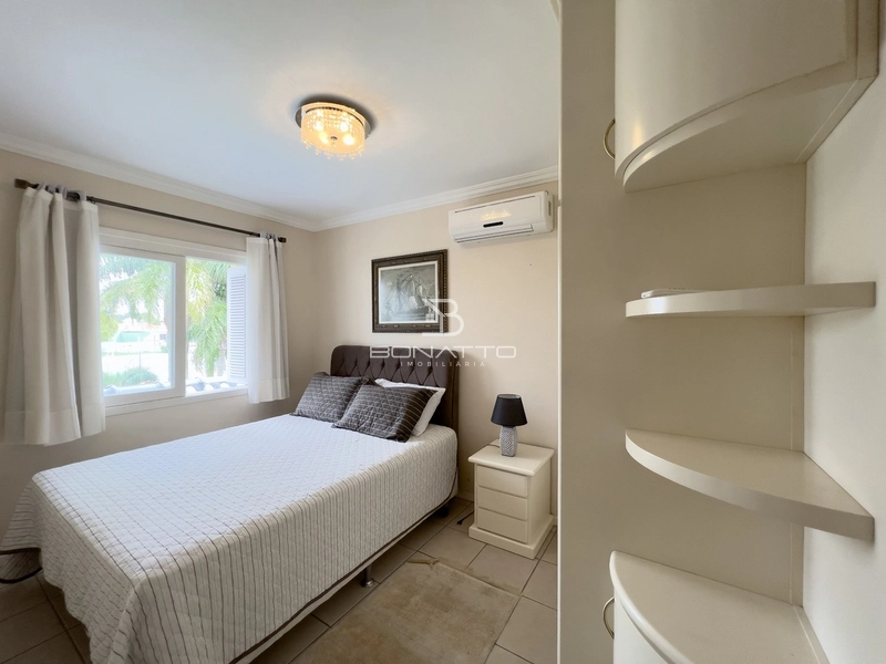 Casa à venda com 4 suites: 50ª foto da galeria de imagens do imóvel