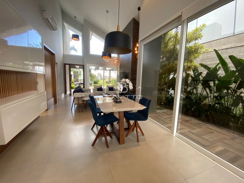 Casa Térrea Beira Lago: 28ª foto da galeria de imagens do imóvel