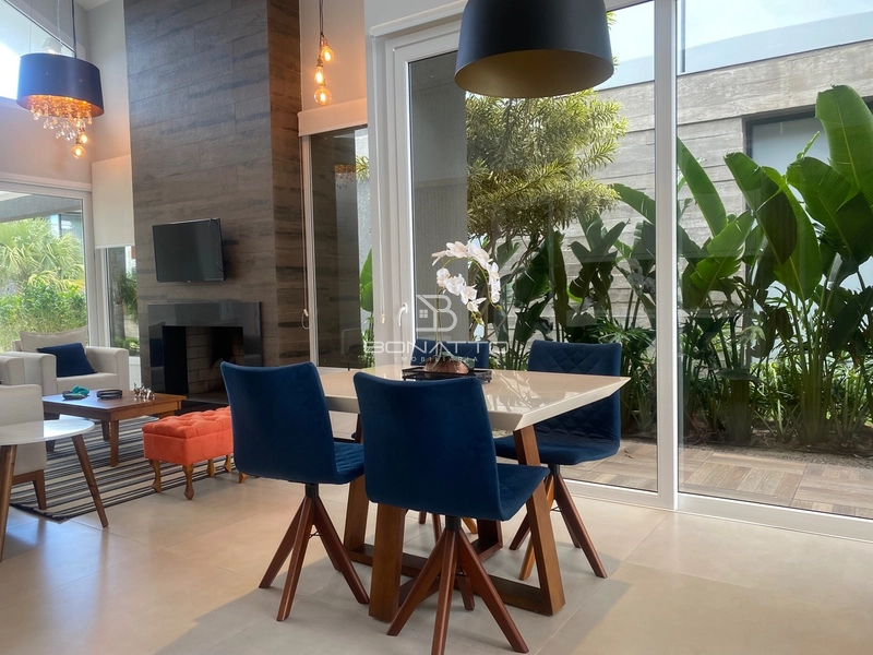 Casa Térrea Beira Lago: 22ª foto da galeria de imagens do imóvel