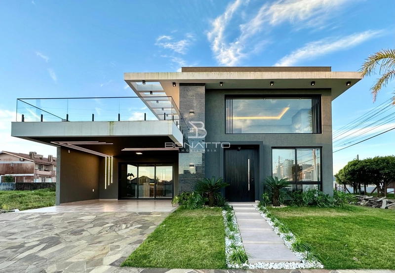 Casa alto padrão com terraço e piscina: 28ª foto da galeria de imagens do imóvel