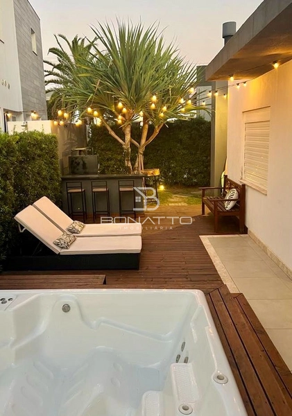 Malibu: 6ª foto da galeria de imagens do imóvel