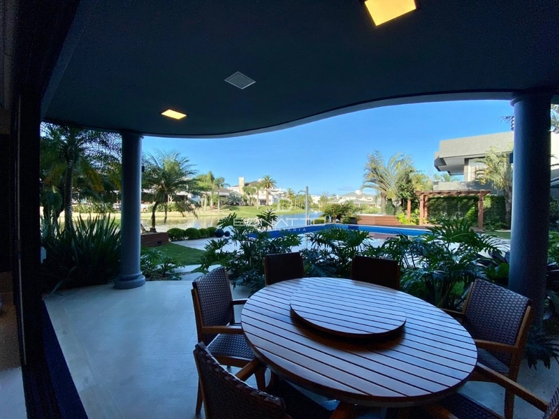 Casa a venda no Condomínio Ilhas Park com 5 suites: 6ª foto da galeria de imagens do imóvel