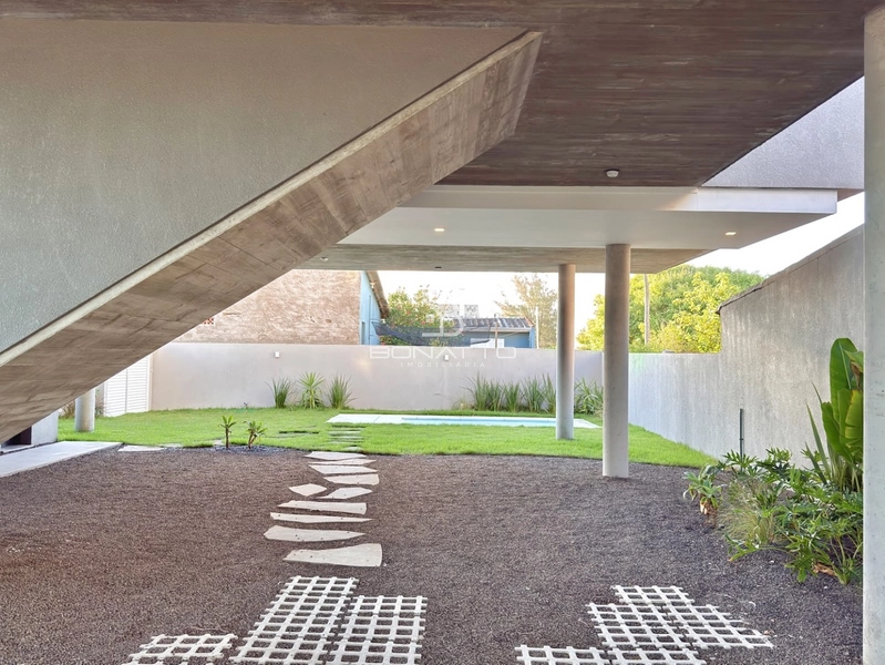 Casa á venda beira mar na Noiva do Mar: 2ª foto da galeria de imagens do imóvel