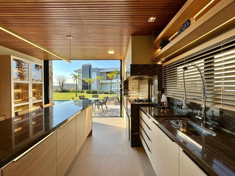 MANSÃO NO ENSEADA LAGOS: 6ª foto da galeria de imagens do imóvel