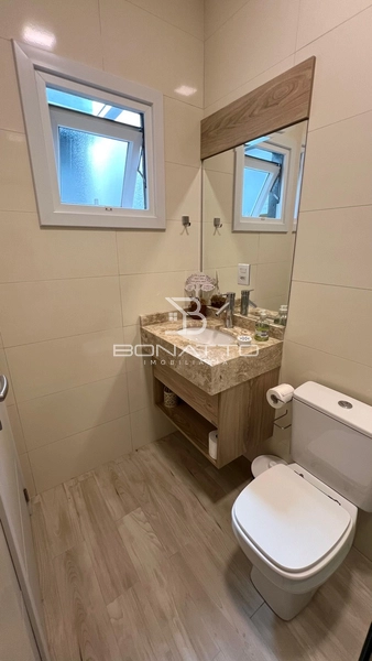 Casa no Condomínio Las Palmas: 3ª foto da galeria de imagens do imóvel