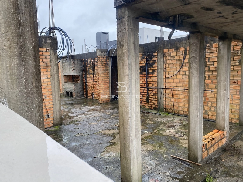 Casa beira lago em construção: 7ª foto da galeria de imagens do imóvel