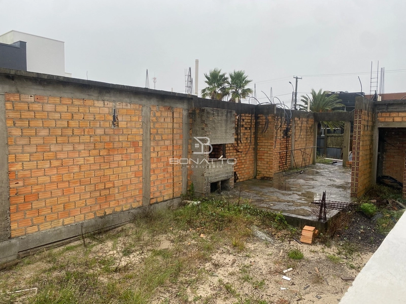 Casa beira lago em construção: 10ª foto da galeria de imagens do imóvel