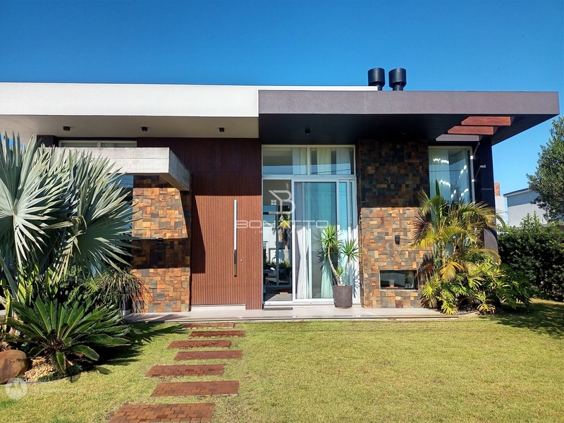 Linda Casa no Condomínio Lagoa do Passo: 1ª foto da galeria de imagens do imóvel