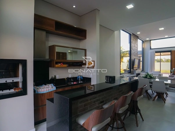 Casa à venda: 6ª foto da galeria de imagens do imóvel