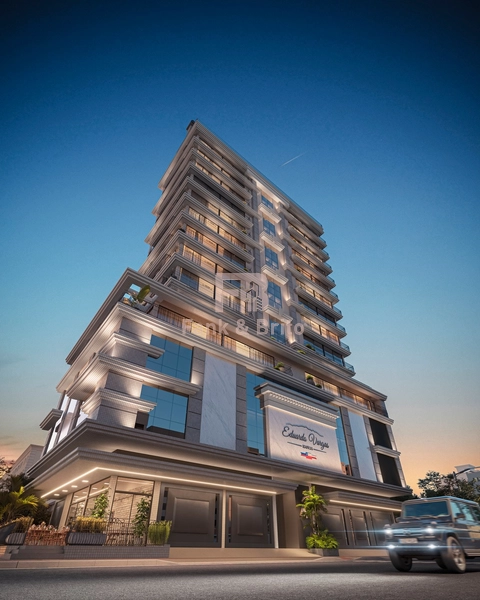 Eduardo Vargas Home Style