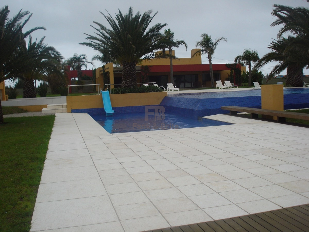 30ª foto do condomínio