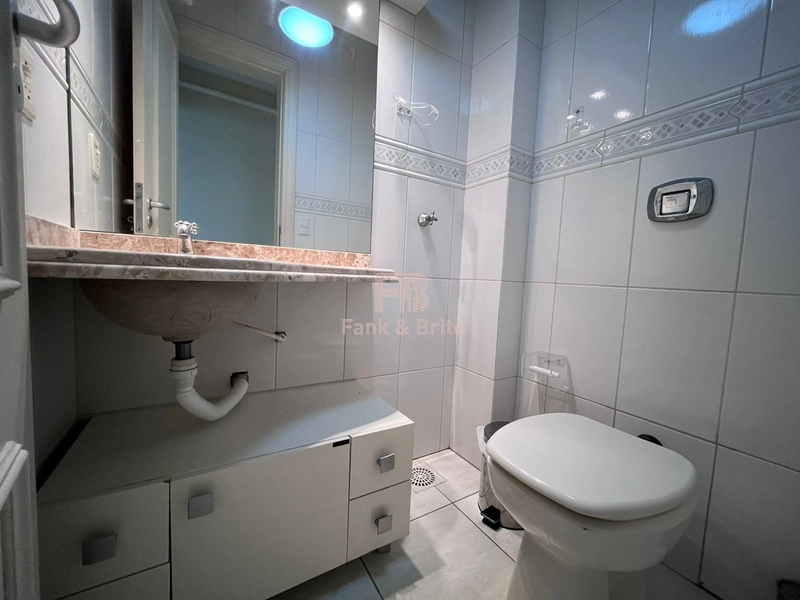 FRENTE PARA A AVENIDA! VISTA PARA O MAR: 29ª foto da galeria de imagens do imóvel