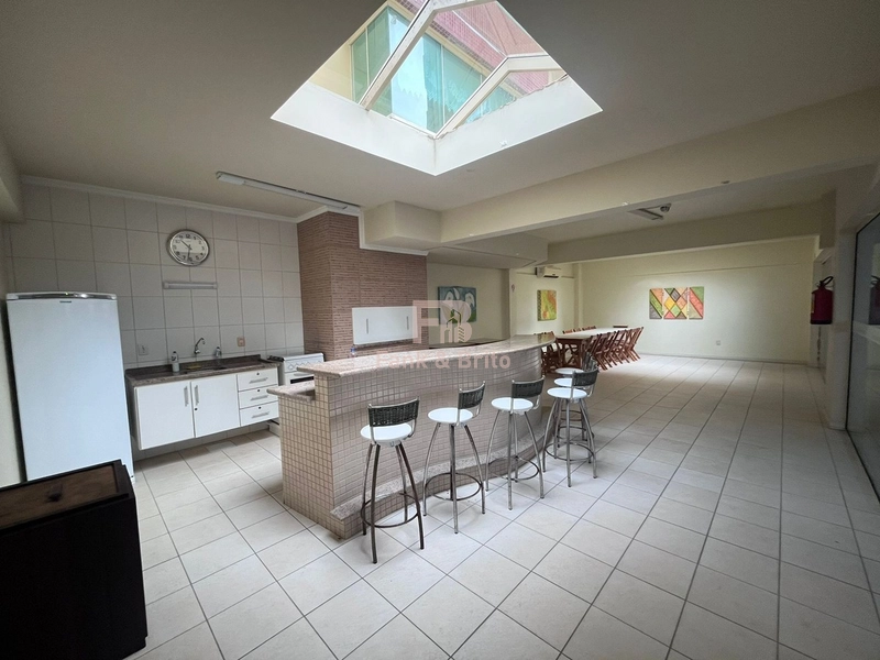 FRENTE PARA A AVENIDA! VISTA PARA O MAR: 40ª foto da galeria de imagens do imóvel