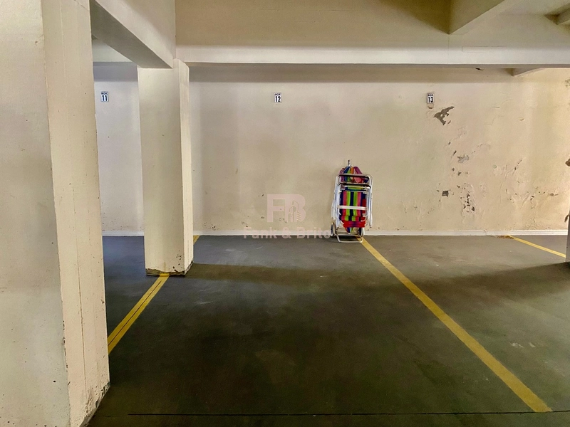 AMPLO DORMITÓRIO NA QUADRA DO MAR.: 15ª foto da galeria de imagens do imóvel