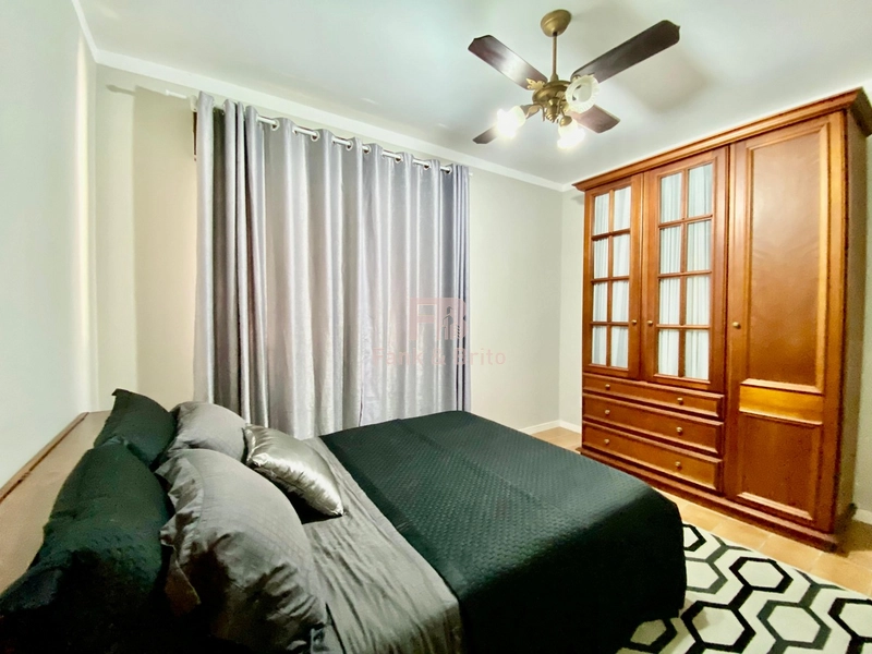 AMPLO DORMITÓRIO NA QUADRA DO MAR.: 11ª foto da galeria de imagens do imóvel