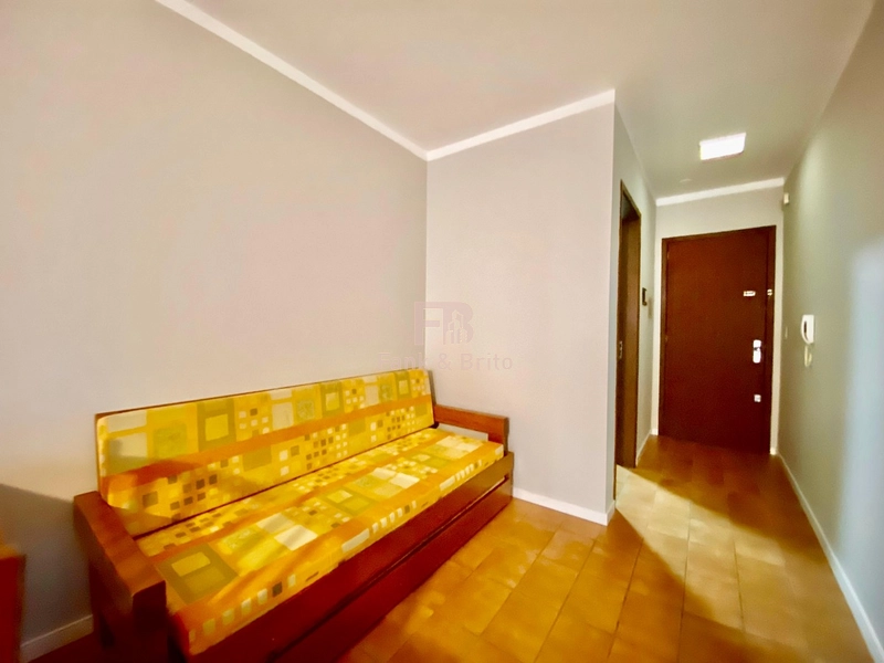 AMPLO DORMITÓRIO NA QUADRA DO MAR.: 12ª foto da galeria de imagens do imóvel