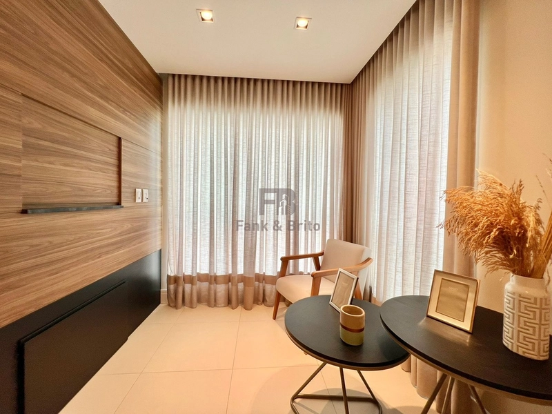 ENTRE A AV. UBIRAJARA E DIVISA DE ATLÂNTIDA, UMA QUADRA DO MAR!: 5ª foto da galeria de imagens do imóvel