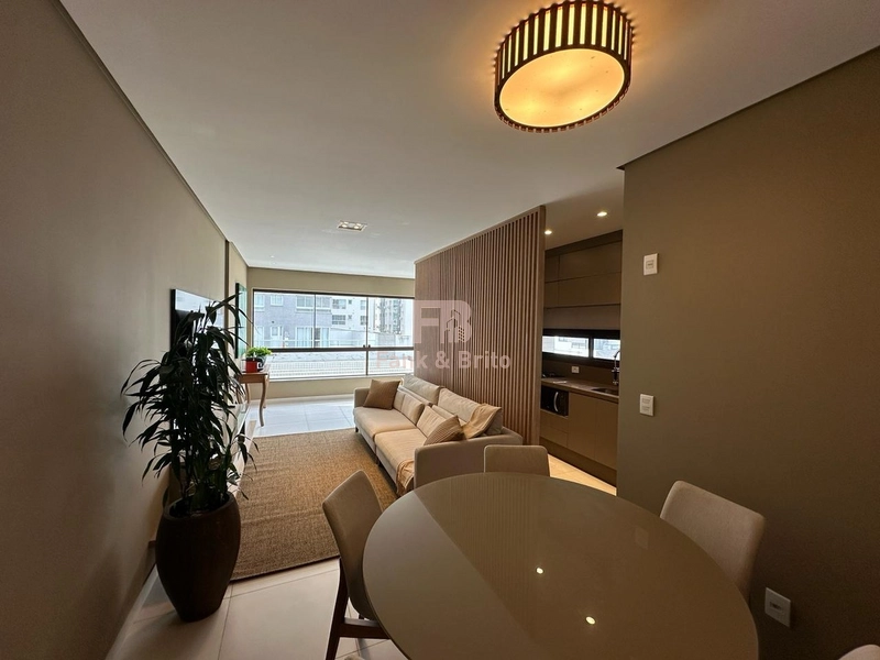 Maravilhoso 3 dormitórios, mobiliado e decorado no bairro Navegantes!: 1ª foto da galeria de imagens do imóvel