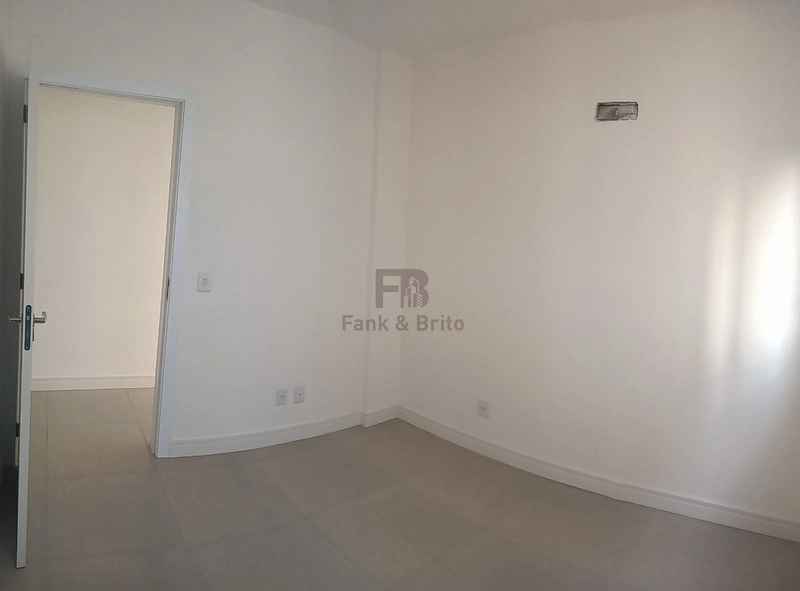 VENDE APARTAMENTO NOVO COM SACADA DE FRENTE: 4ª foto da galeria de imagens do imóvel