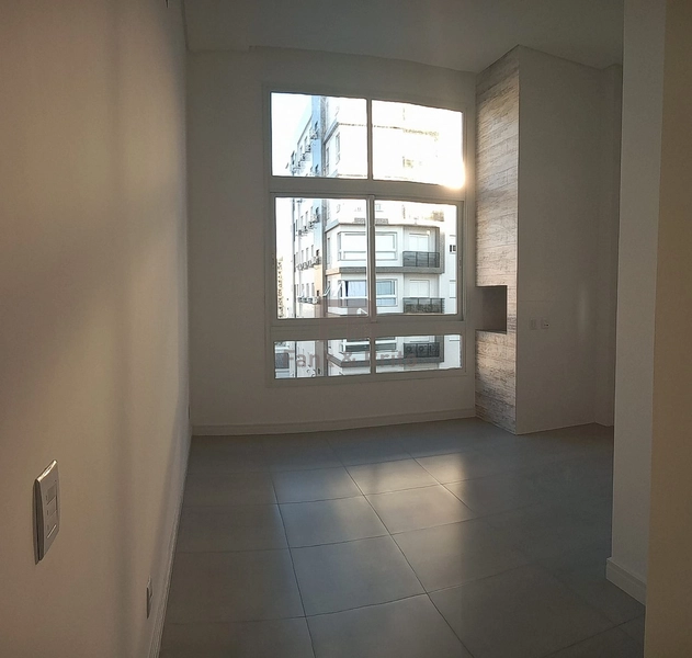 VENDE APARTAMENTO NOVO COM SACADA DE FRENTE: 1ª foto da galeria de imagens do imóvel