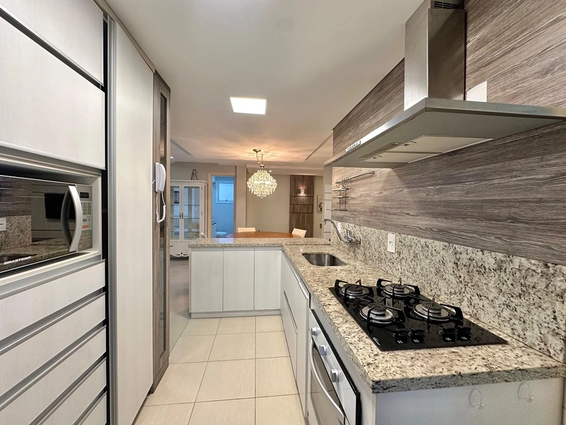 APARTAMENTO 03 DORMITÓRIOS, COM VISTA MAR!: 16ª foto da galeria de imagens do imóvel