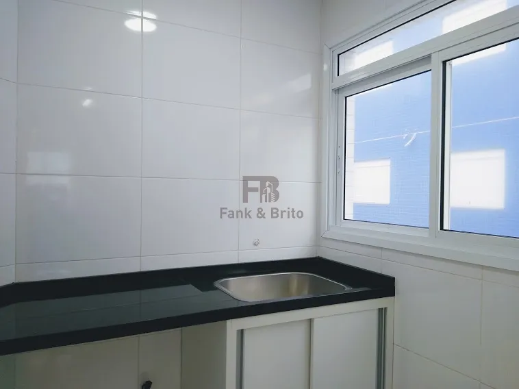 VENDE APARTAMENTO COM VISTA PARA O MAR: 8ª foto da galeria de imagens do imóvel