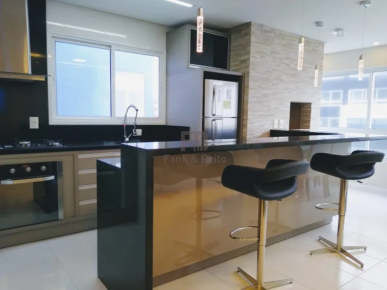 VENDE APARTAMENTO COM VISTA PARA O MAR: 9ª foto da galeria de imagens do imóvel