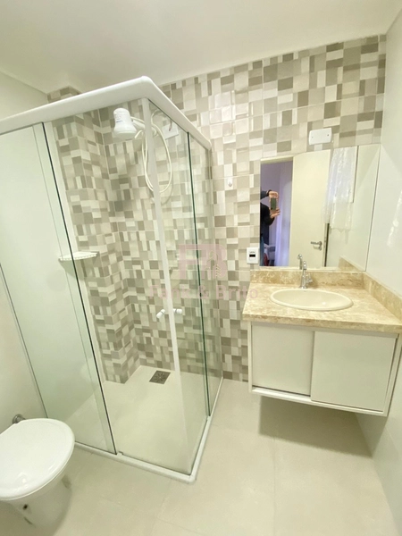 APARTAMENTO DE FRENTE COM SACADA SEPARADA NO CENTRO: 21ª foto da galeria de imagens do imóvel