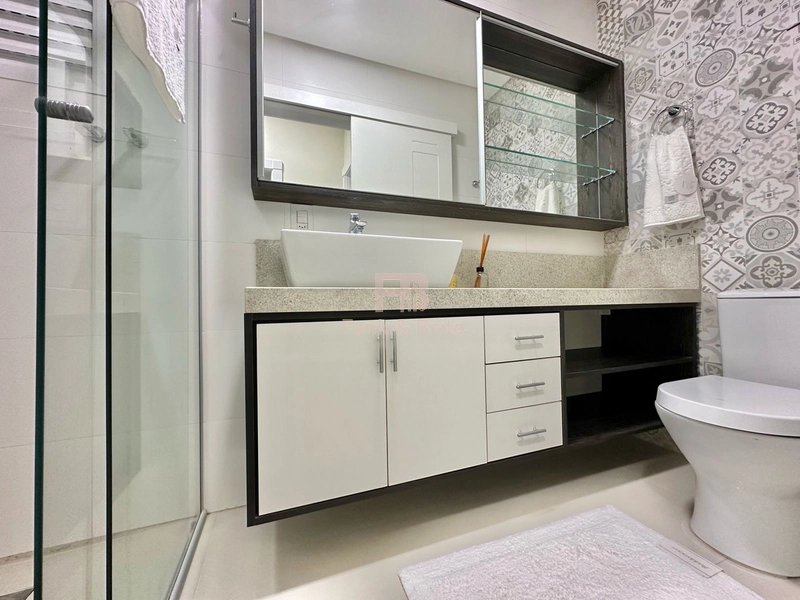 APARTAMENTO BEM MOBILIADO COM VISTA LIBERADA: 14ª foto da galeria de imagens do imóvel