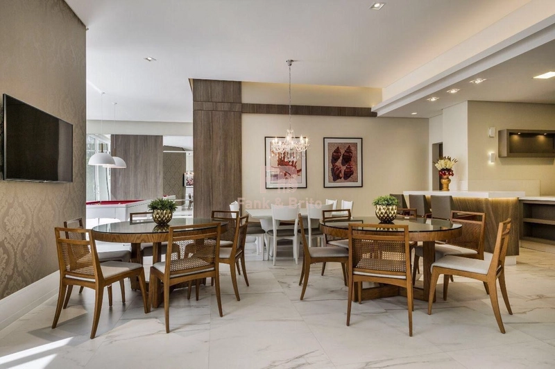 APARTAMENTO BEM MOBILIADO COM VISTA LIBERADA: 2ª foto da galeria de imagens do imóvel