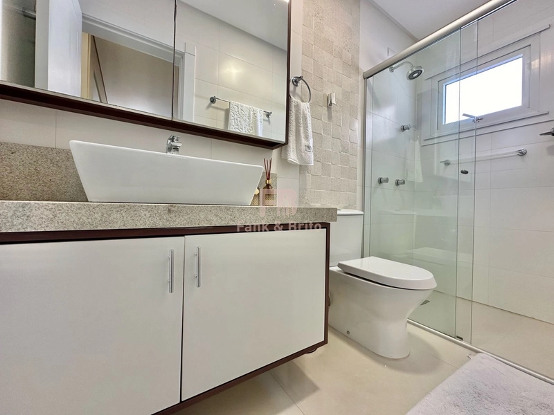 APARTAMENTO BEM MOBILIADO COM VISTA LIBERADA: 7ª foto da galeria de imagens do imóvel