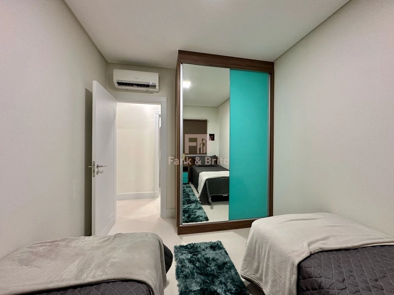 APARTAMENTO BEM MOBILIADO COM VISTA LIBERADA: 10ª foto da galeria de imagens do imóvel