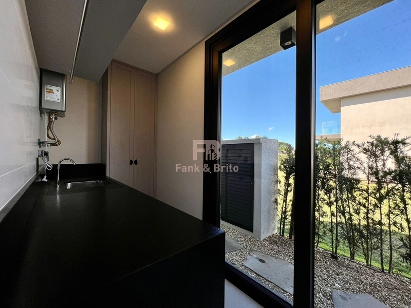 CASA A VENDA  EM CONDOMINIO, CAPÃO ILHAS RESORT: 16ª foto da galeria de imagens do imóvel