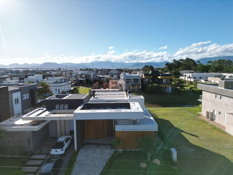 CASA A VENDA  EM CONDOMINIO, CAPÃO ILHAS RESORT: 36ª foto da galeria de imagens do imóvel