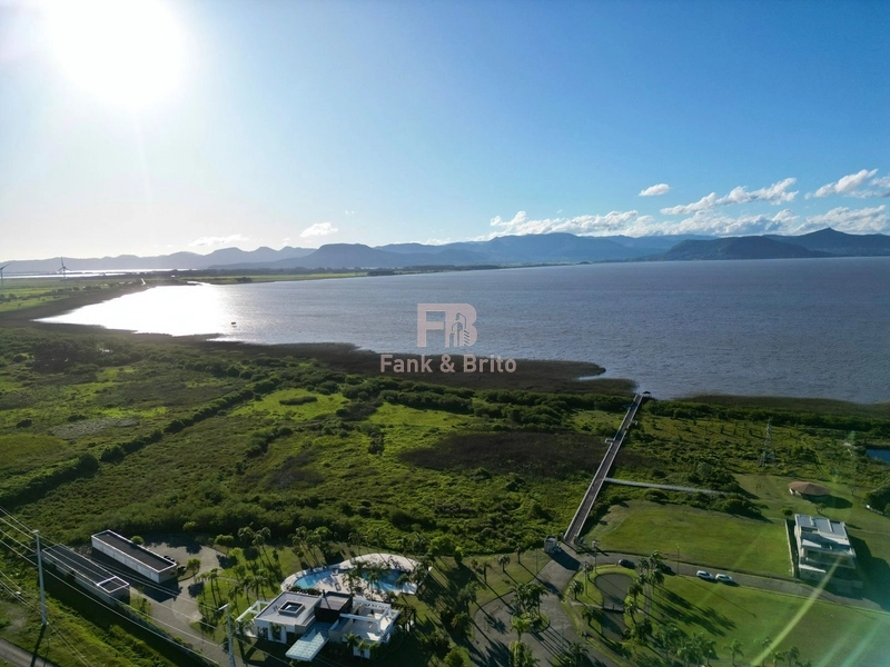 CASA A VENDA  EM CONDOMINIO, CAPÃO ILHAS RESORT: 59ª foto da galeria de imagens do imóvel