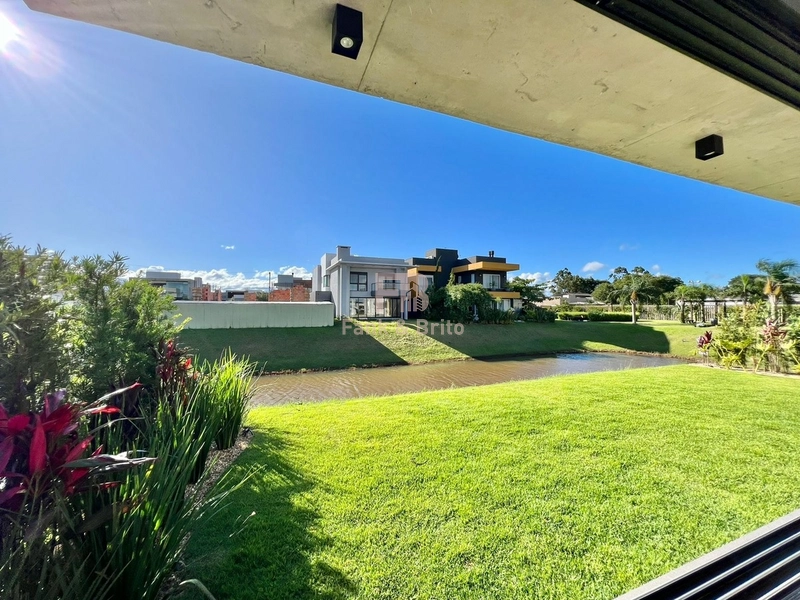 CASA A VENDA  EM CONDOMINIO, CAPÃO ILHAS RESORT: 32ª foto da galeria de imagens do imóvel