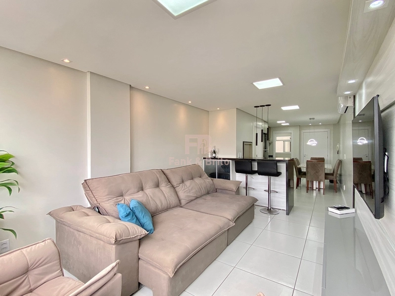 PARA VOCÊ QUE BUSCA ESTAR JUNTO A PRAÇA E PERTO DO MAR: 15ª foto da galeria de imagens do imóvel