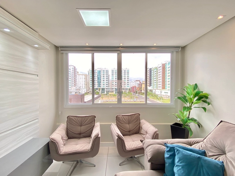 PARA VOCÊ QUE BUSCA ESTAR JUNTO A PRAÇA E PERTO DO MAR: 9ª foto da galeria de imagens do imóvel