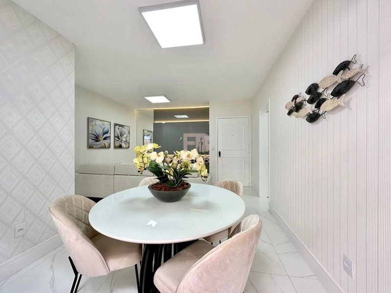 Apartamento a 2 quadras do mar.: 10ª foto da galeria de imagens do imóvel