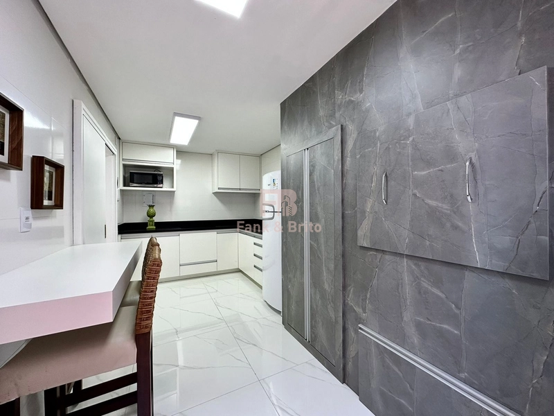 Apartamento a 2 quadras do mar.: 15ª foto da galeria de imagens do imóvel