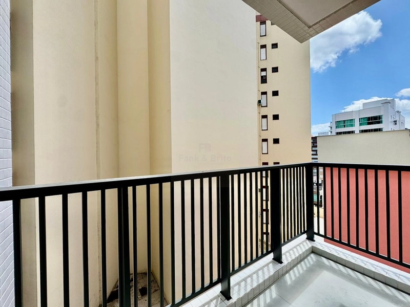 Apartamento Novo, Mobiliado e Decorado — Nunca Habitado! : 11ª foto da galeria de imagens do imóvel