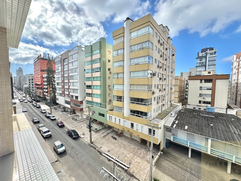 Mobiliado e decorado na Zona Nova.: 5ª foto da galeria de imagens do imóvel