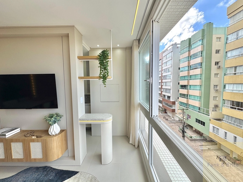 Mobiliado e decorado na Zona Nova.: 9ª foto da galeria de imagens do imóvel