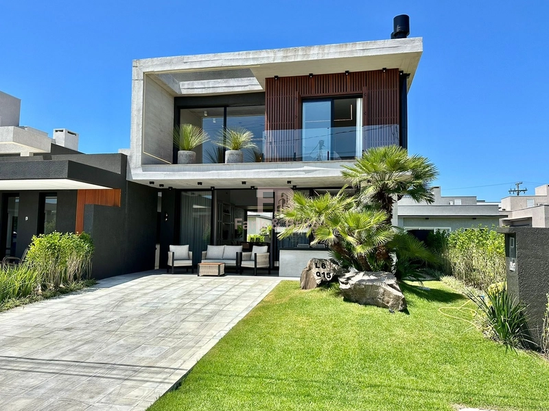 SUNSET SOBRADO PRONTO PARA MORAR!!: 3ª foto da galeria de imagens do imóvel