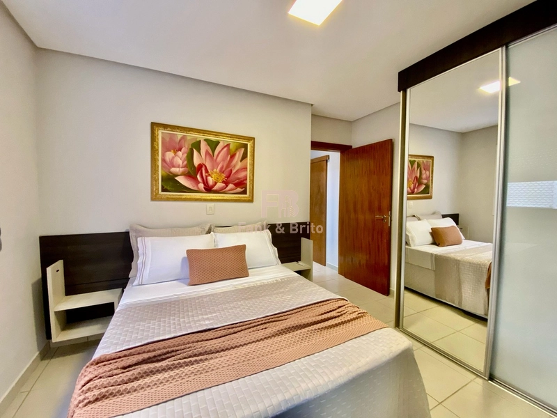 02 DORMITÓRIOS DE FRENTE COM VISTA PRAÇA.: 17ª foto da galeria de imagens do imóvel