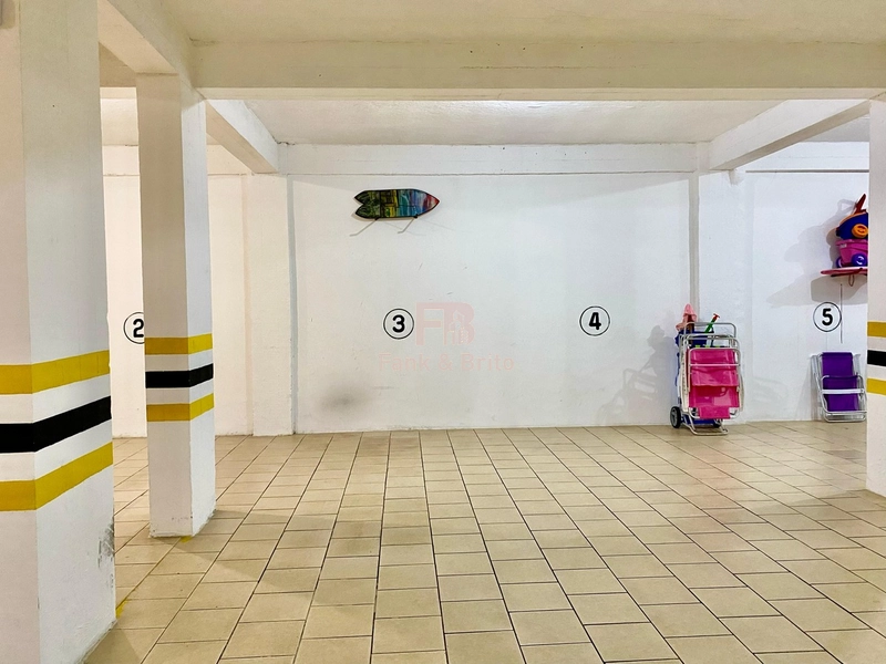 02 DORMITÓRIOS DE FRENTE COM VISTA PRAÇA.: 22ª foto da galeria de imagens do imóvel