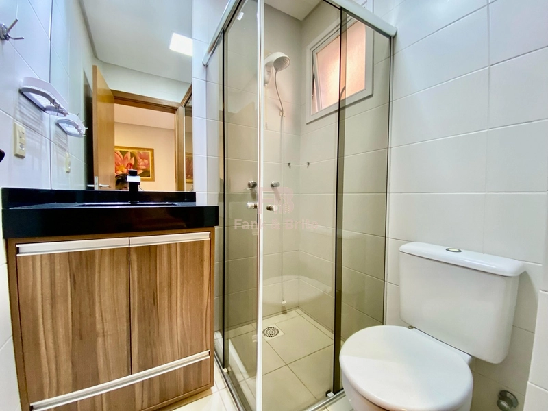 02 DORMITÓRIOS DE FRENTE COM VISTA PRAÇA.: 21ª foto da galeria de imagens do imóvel