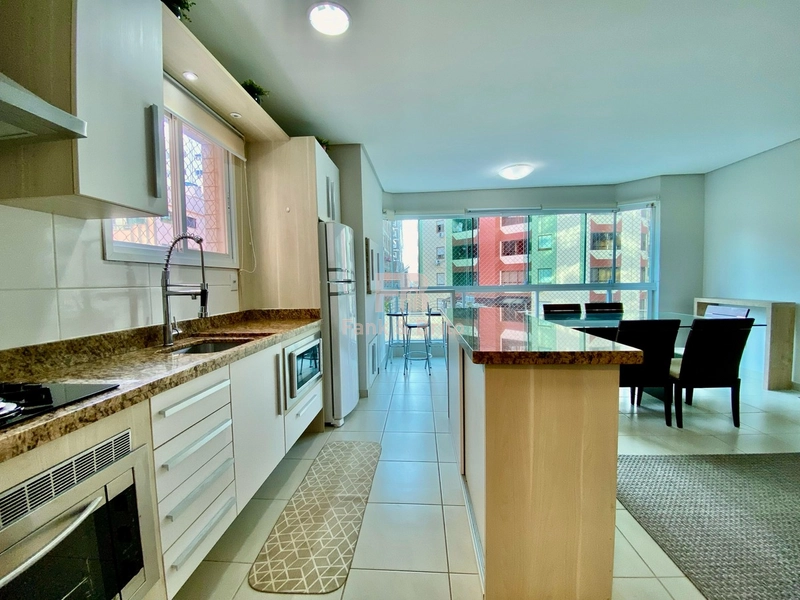 02 DORMITÓRIOS DE FRENTE COM VISTA PRAÇA.: 15ª foto da galeria de imagens do imóvel